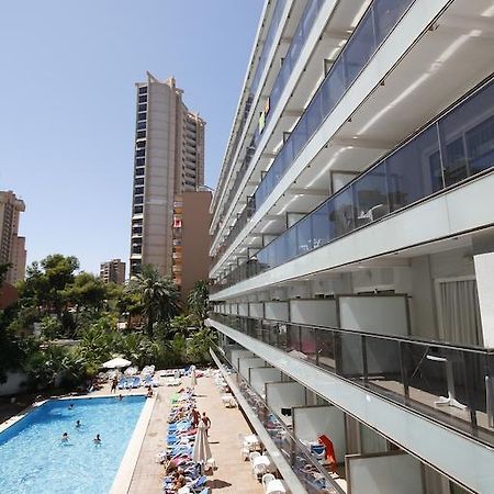 Hotel Perla Бенидорм Екстериор снимка