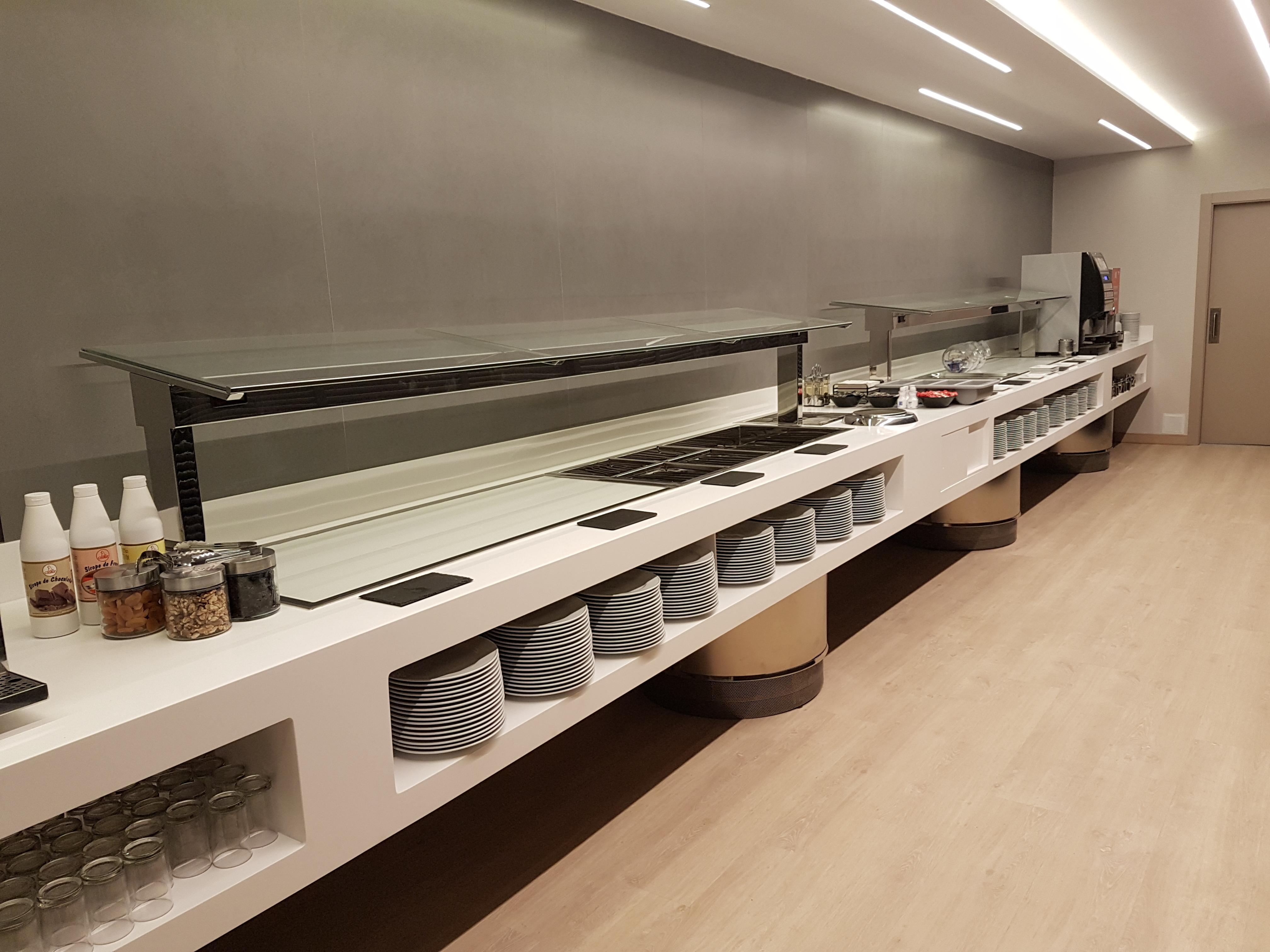 Hotel Perla Бенидорм Екстериор снимка